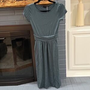 Quince Tencel Jersey Ruched Waist Dress XS Dark Olive Short Sleeve Women's NWT